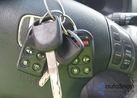 2006 Honda Odyssey Ex-L из США, поврежденный, VIN 5FNRL38716B461199